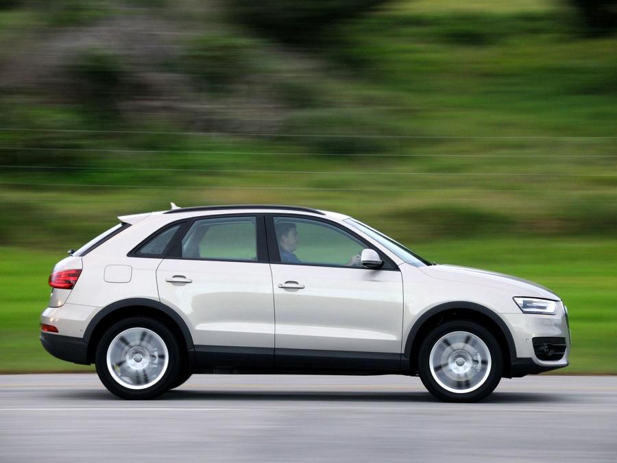  Audi Q3 2.0 TDI Quattro (8U) 2012 года  (ZA) (фото 3 из 21)